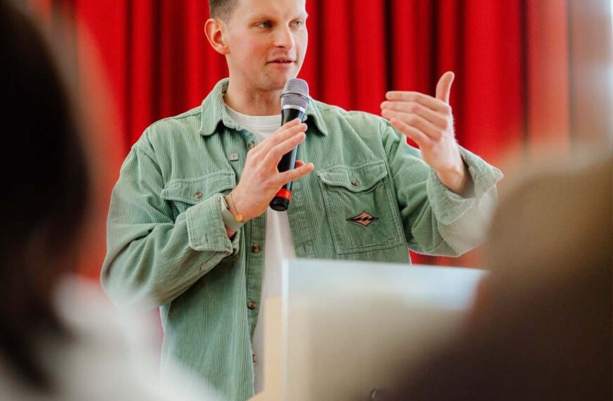 Vortrag von Philip Gabriel